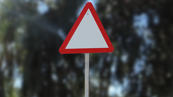 عکس تابلوی اعلانات جاده