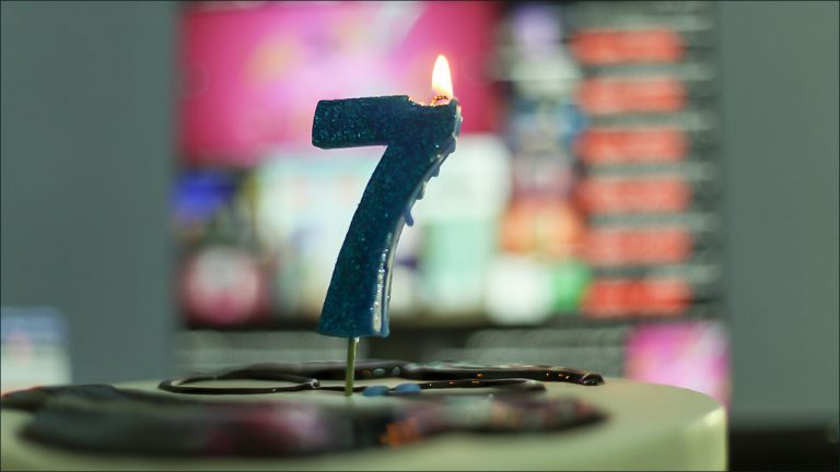 تولد 7 سالگی وبسایت ویدیو افکت و 25 سالگی حسین هادی پور