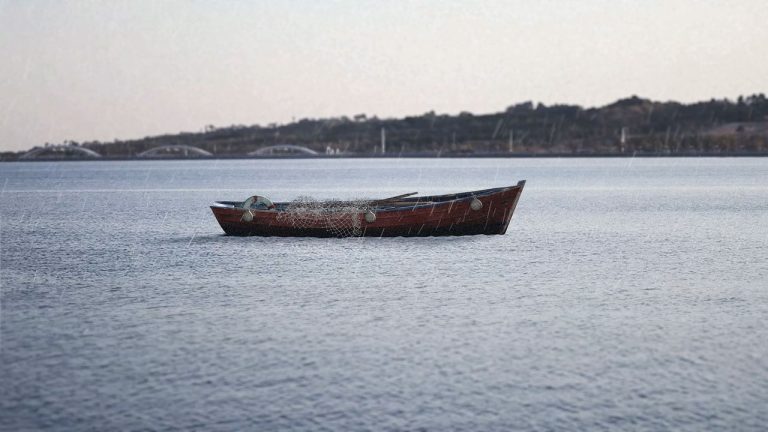 645-آموزش کامپوزیت قایق در دریا با Cinema 4d و افتر افکت